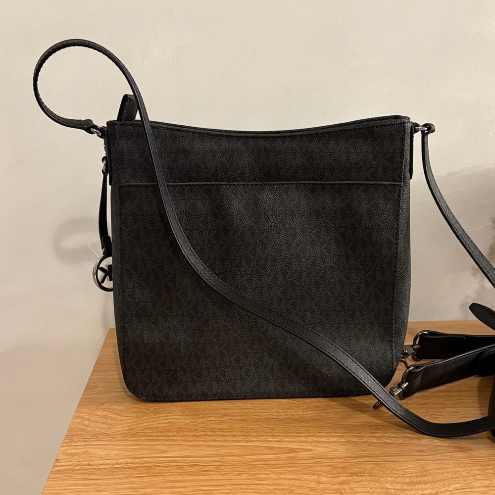 Michael Kors Black Crossbody Bag - Picture 2 of 5